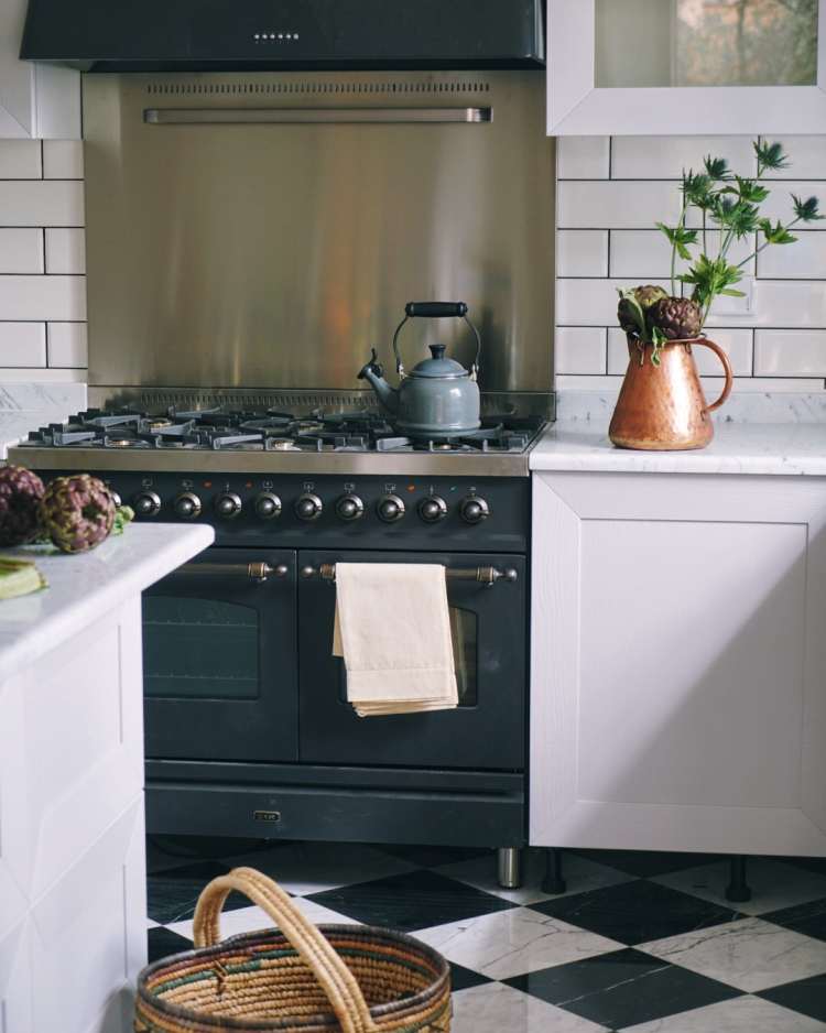 老人房的布置需要注意什麼(me) 成(chéng)都(dōu)裝修公司推薦排名