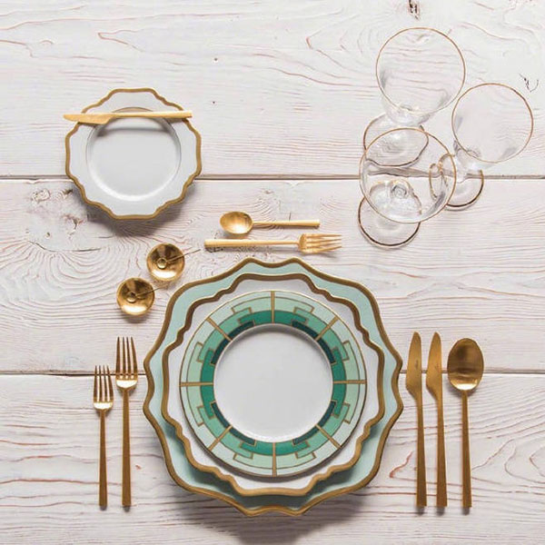 餐具有多長(cháng)的使用壽命 成(chéng)都(dōu)裝修公司推薦