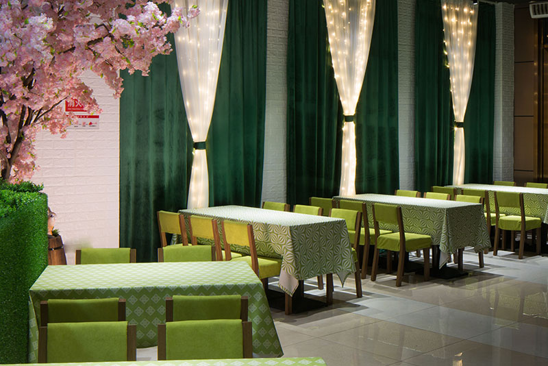 成(chéng)都(dōu)餐飲店裝修