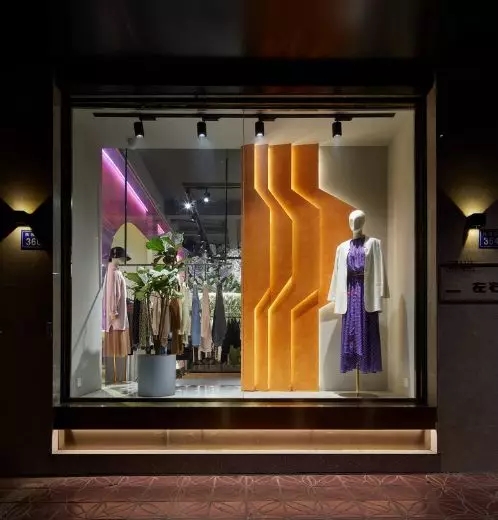 成(chéng)都(dōu)商鋪裝修