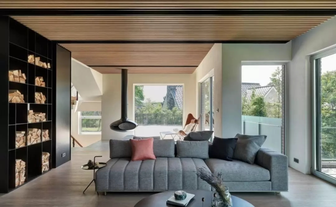 成(chéng)都(dōu)别墅裝修