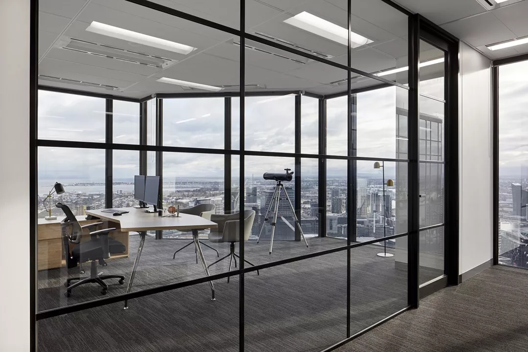 成(chéng)都(dōu)公裝公司