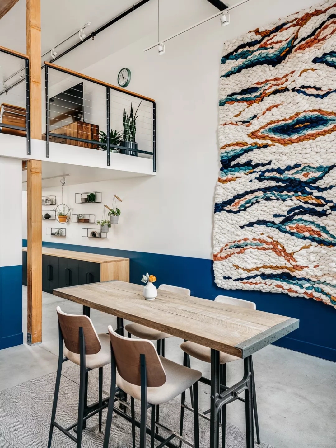 成(chéng)都(dōu)辦公室裝修